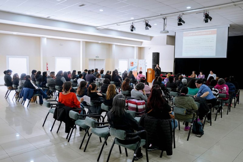 MÁS DE 150 EMPRENDEDORES PARTICIPARON DE LA PRIMERA EDICIÓN DEL PROGRAMA CONECTÁNDONOS